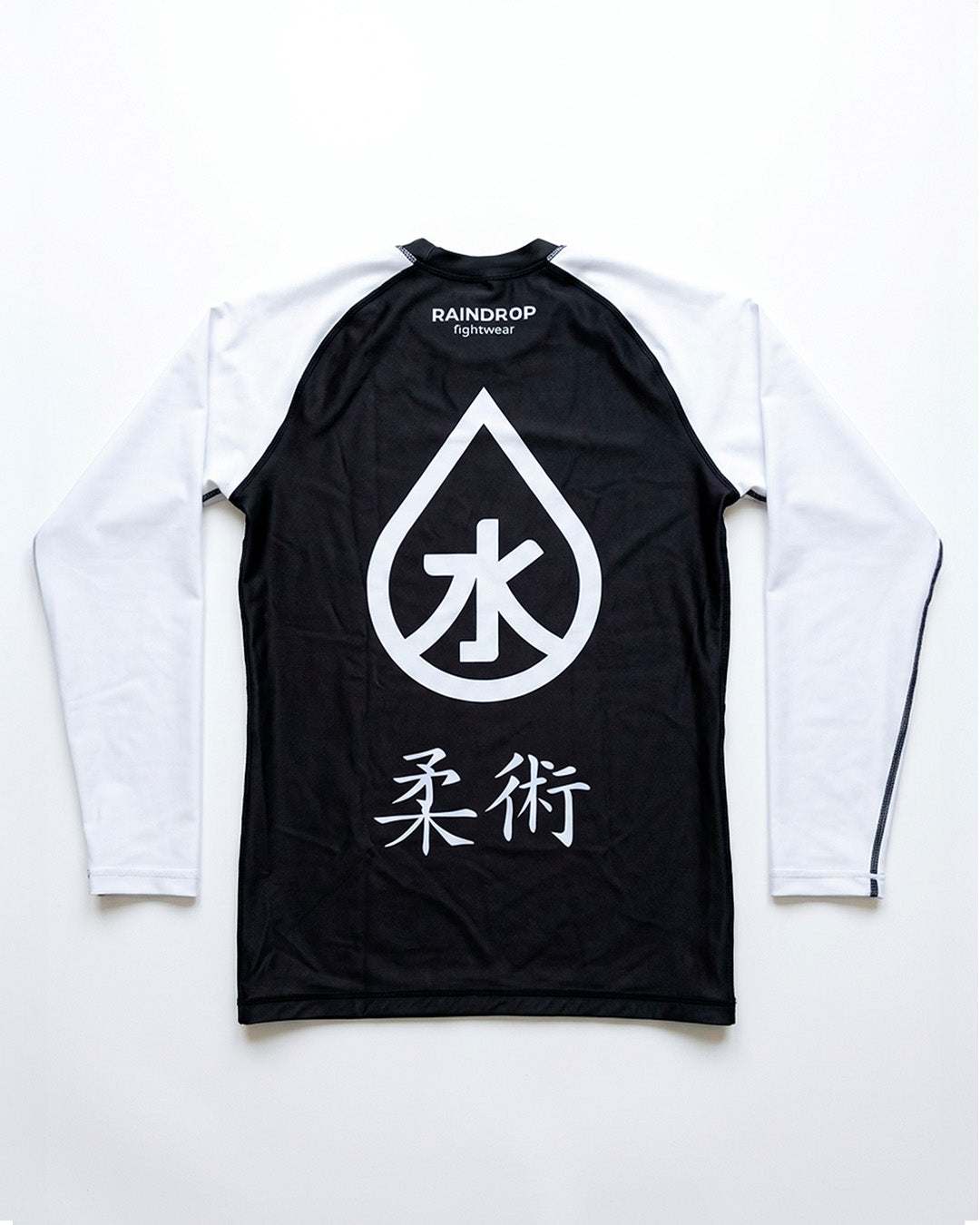Essential White Rashguard - Long sleeve