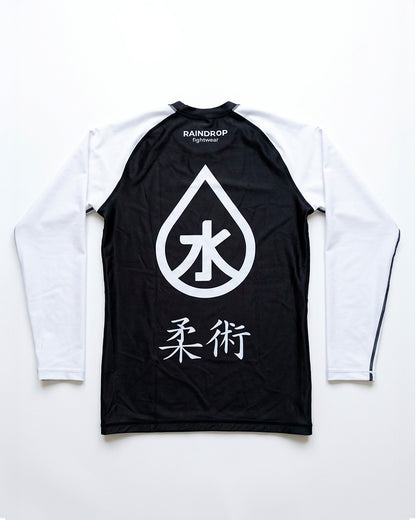 Essential White Rashguard - Long sleeve